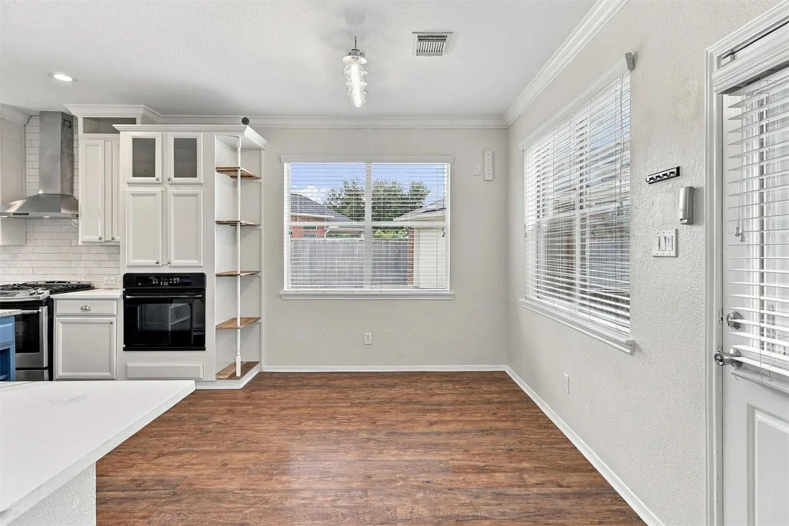 Photo of 7807 Ravens Point Drive