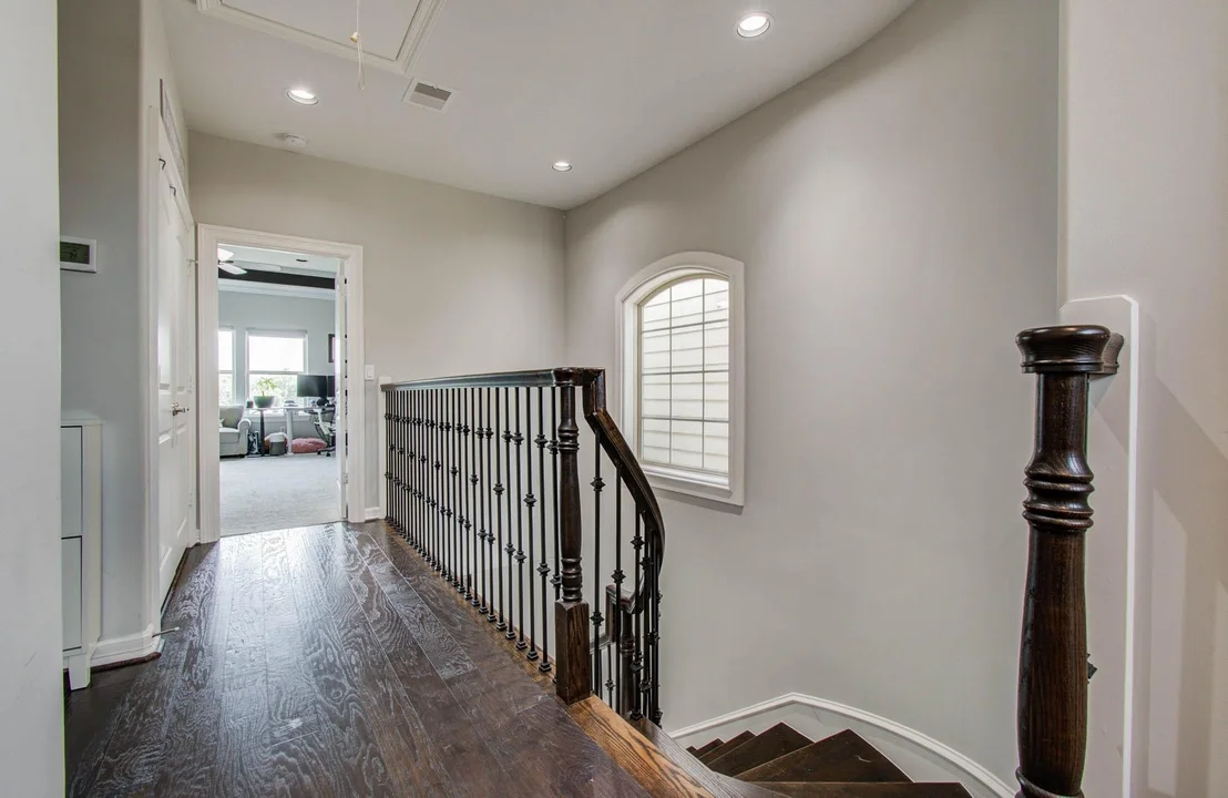 Photo of 11123 Olympia Drive