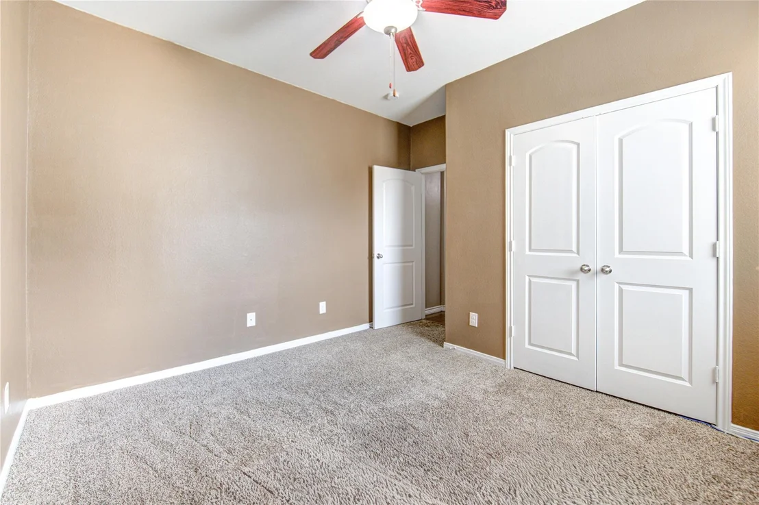 Photo of 5263 Lilac Hollow Lane