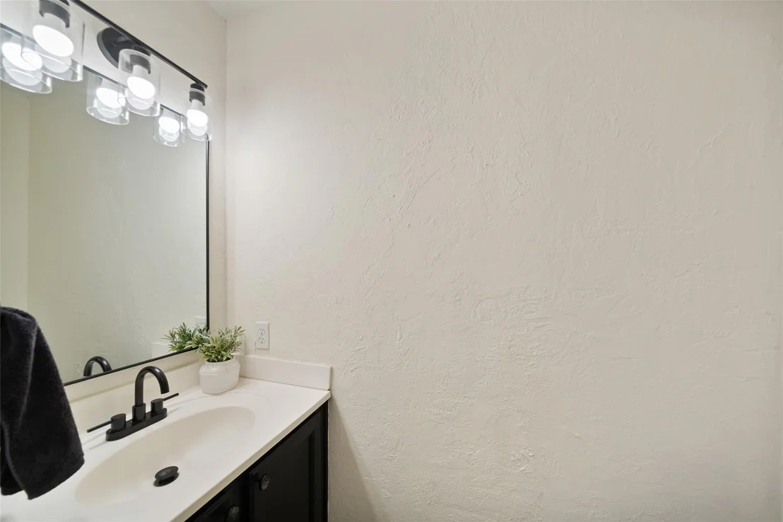 Photo of 3 E Stony Bridge Circle
