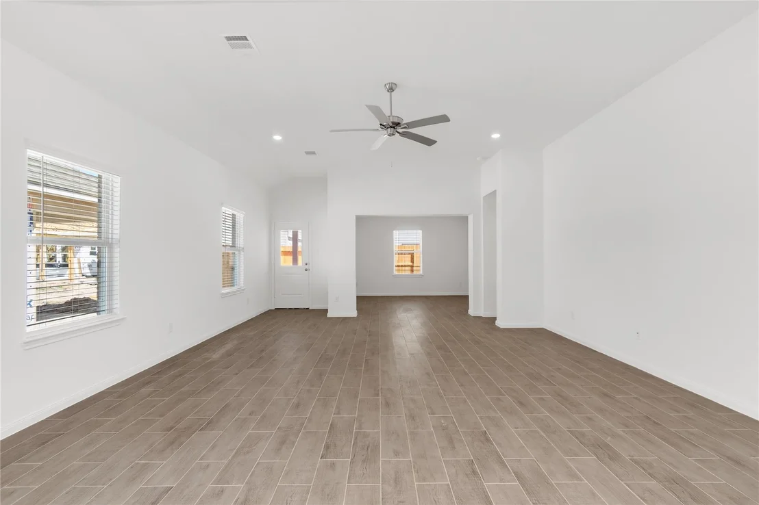 Photo of 1814 Archwood Drive