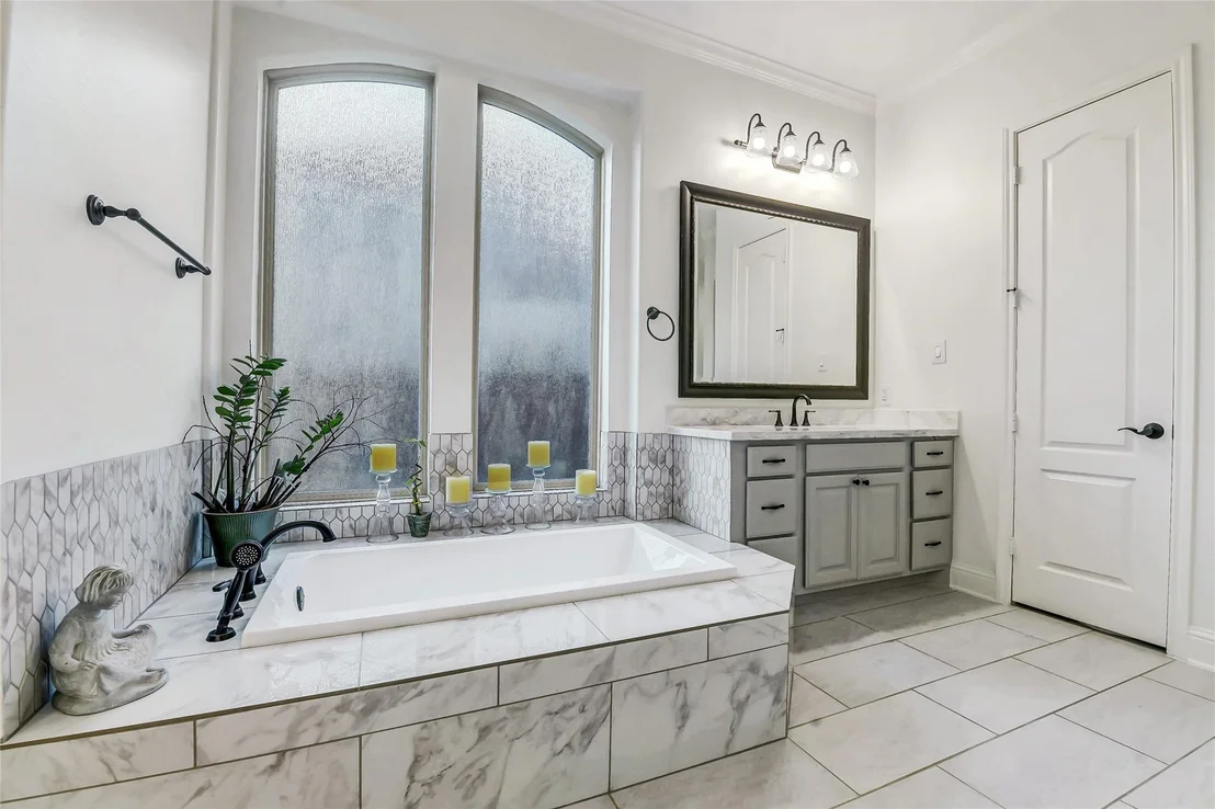 Photo of 5410 Briarcliff Lane
