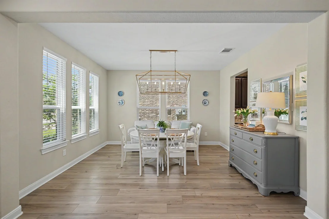 Photo of 17607 Harper's Way