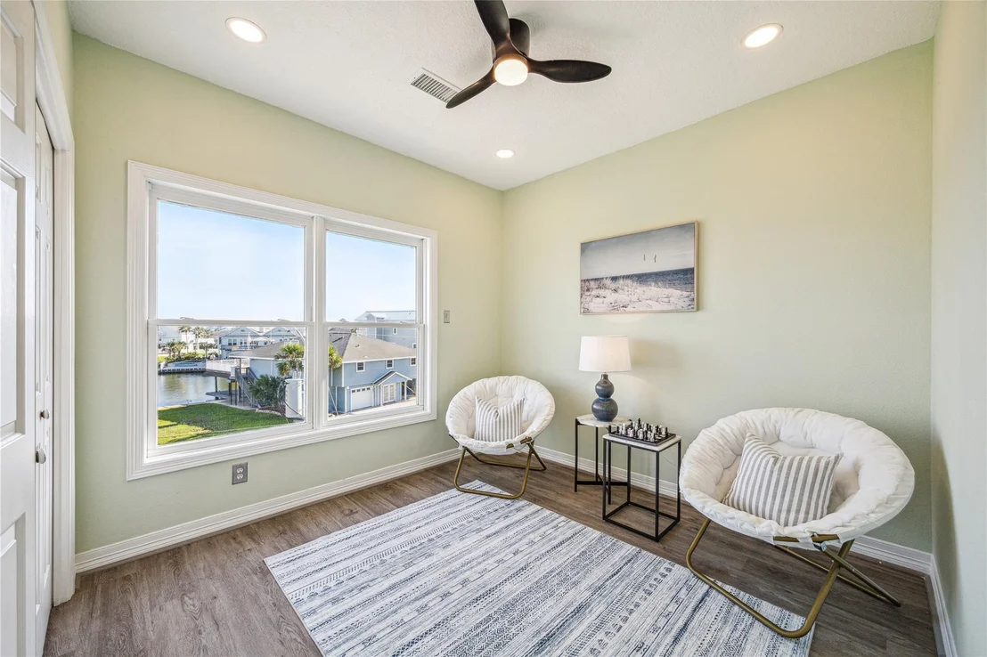Photo of 1322 Outrigger