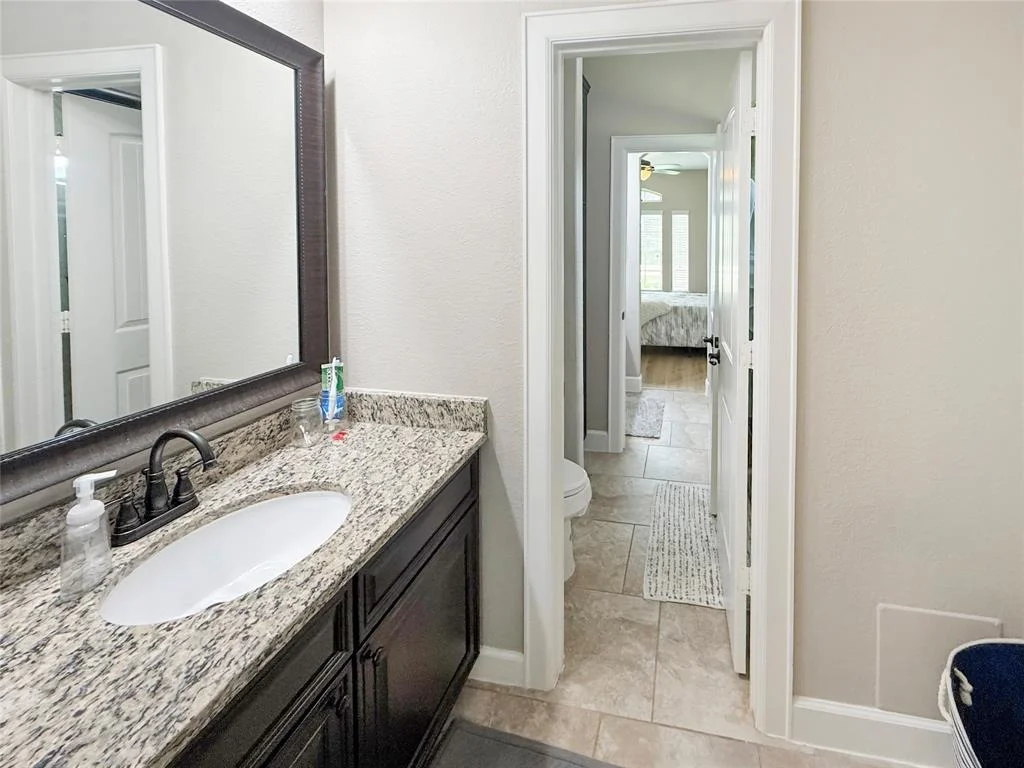 Photo of 5008 Dubuque Parkway