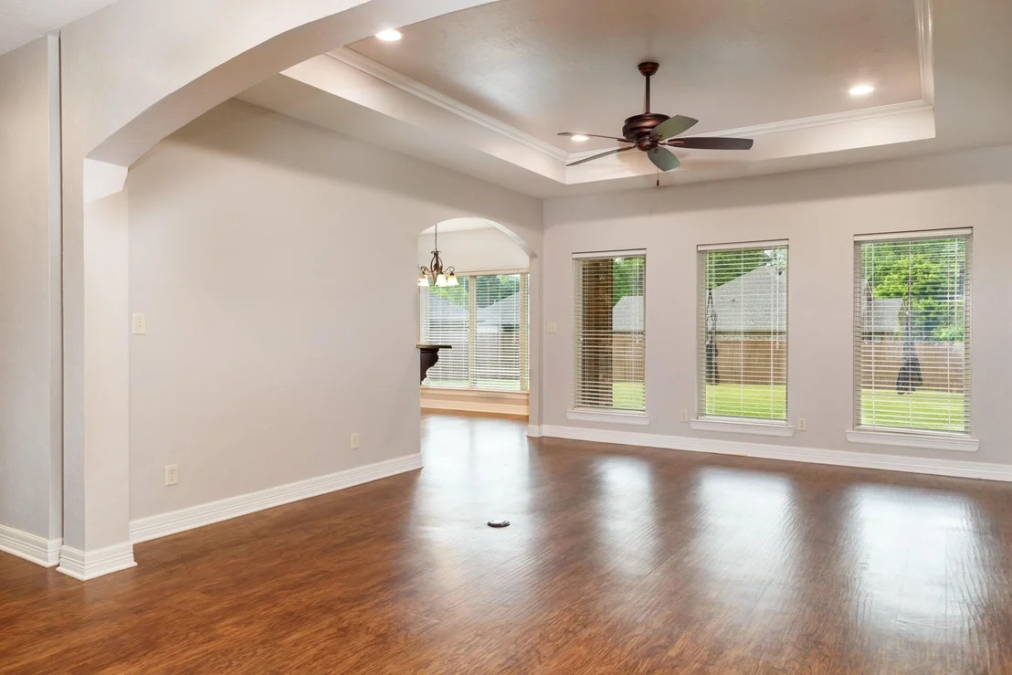 Photo of 124 Lakeway Lane