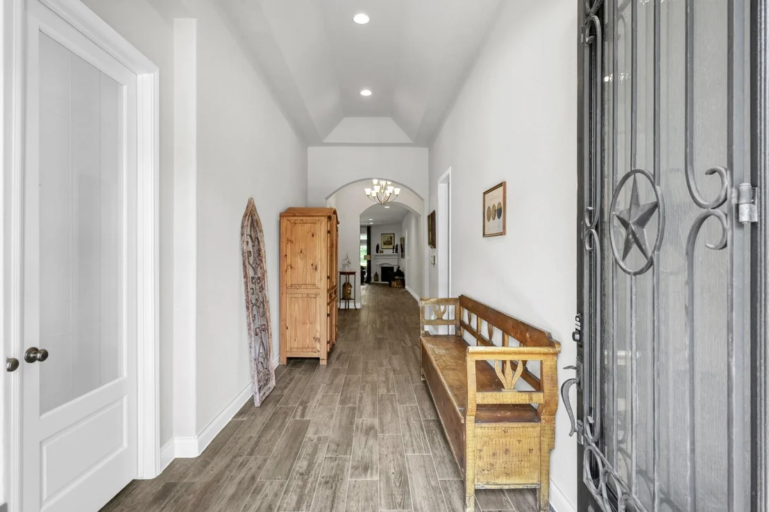 Photo of 147 Del Carmen Drive