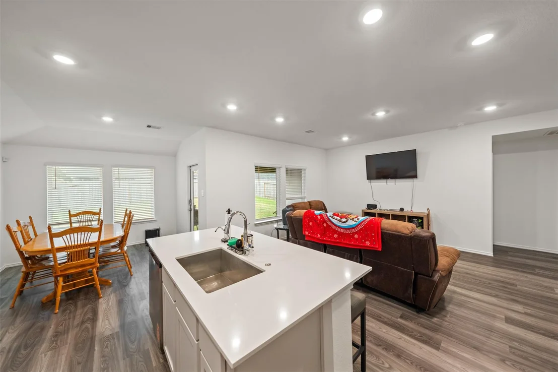 Photo of 14505 Sunny Place Drive