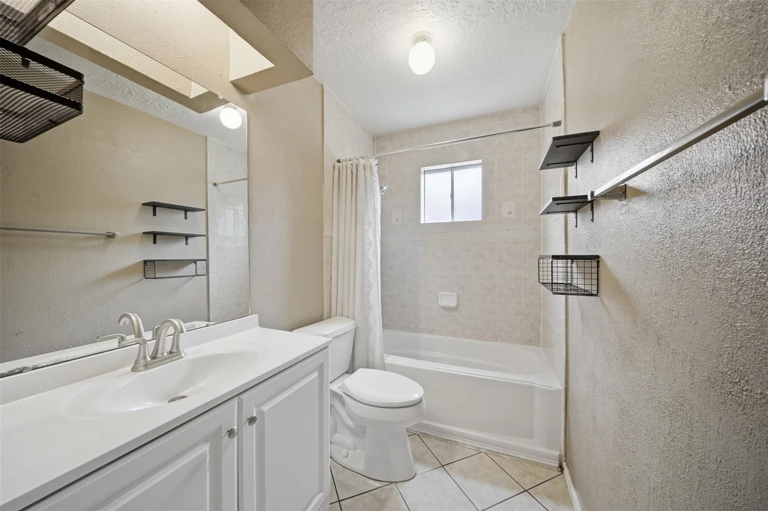 Photo of 9418 Kilrenny Drive