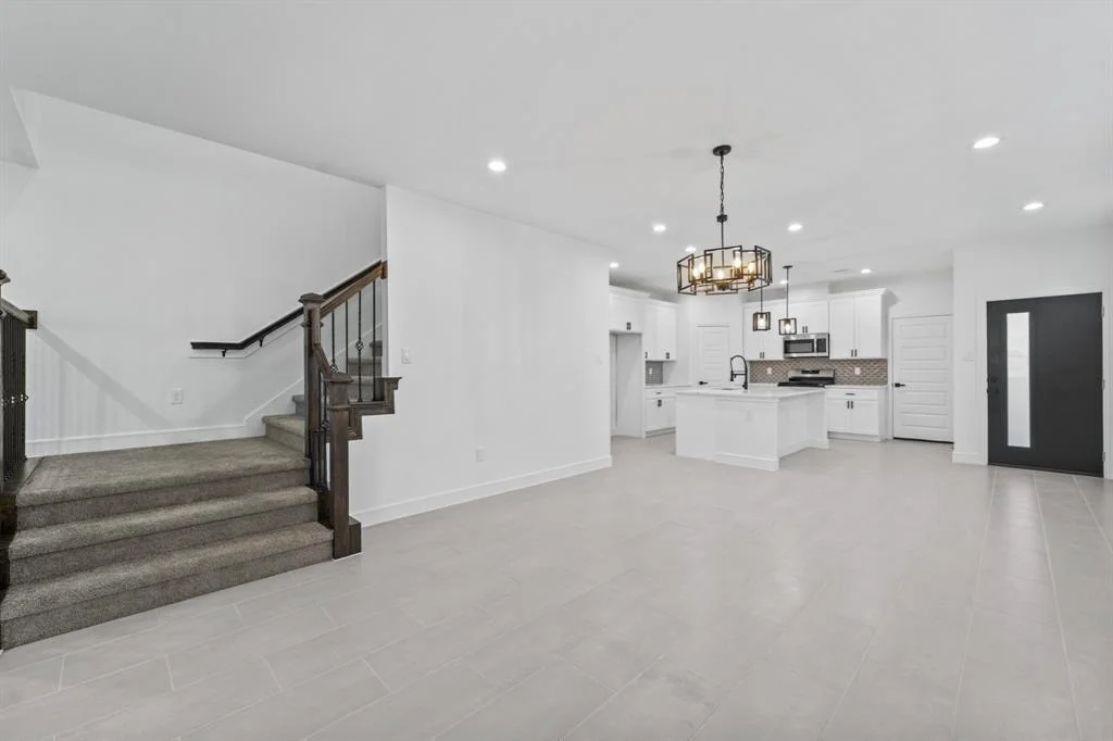 Photo of 9021 Comal Street