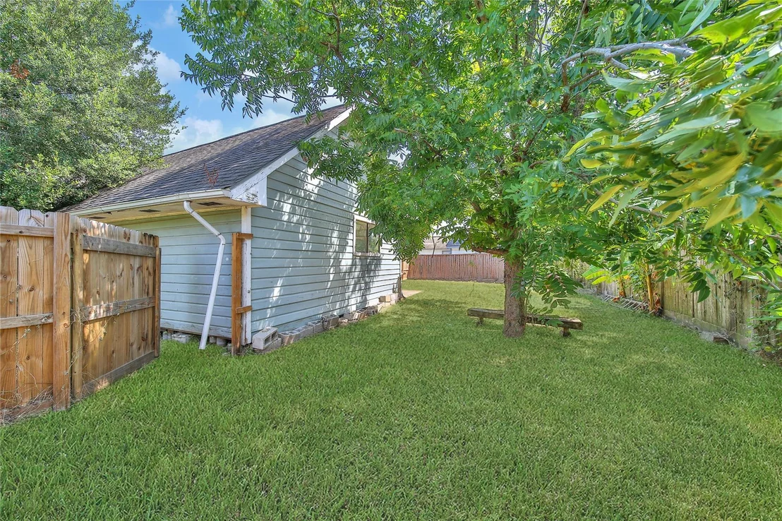 Photo of 306 Live Oak Street