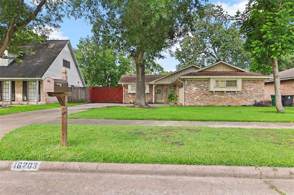 Photo of 16203 White Star Drive