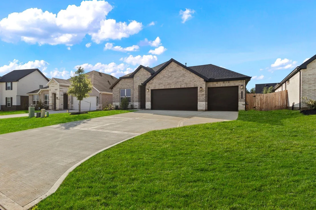 Photo of 4525 Iguaza Falls Drive