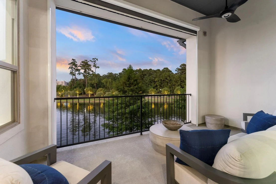 Photo of 111 Vue Point Place