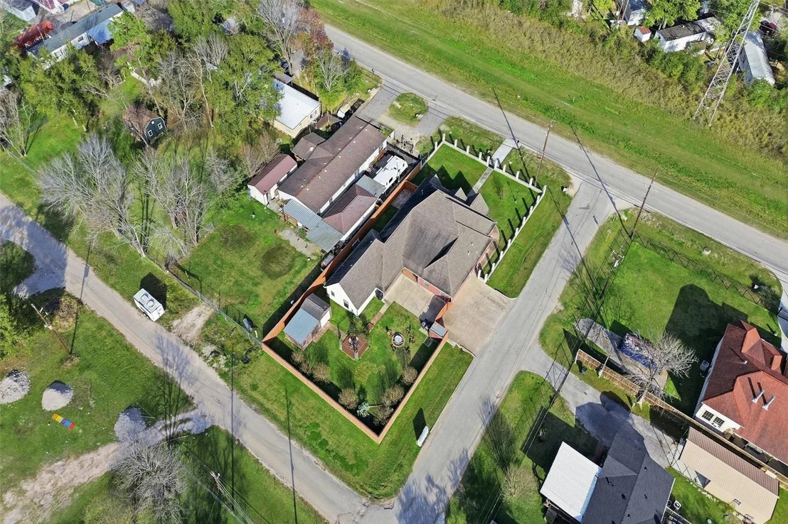 Photo of 14103 Smith Rd Humble, Tx 77396 Road