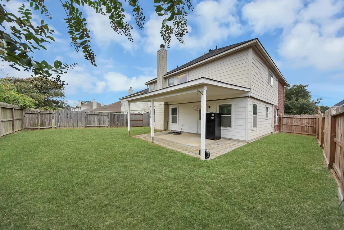 Photo of 7238 Foxshadows Lane