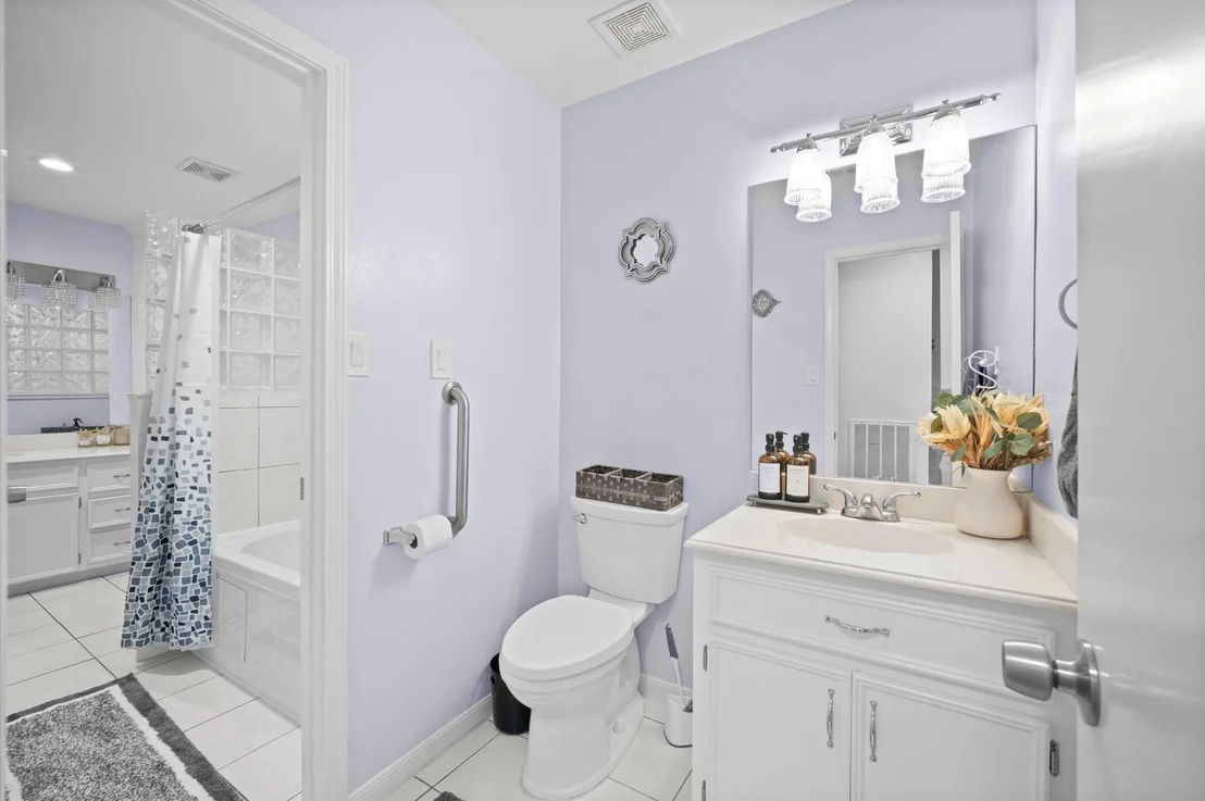 Photo of 6114 Rollingbrook Drive