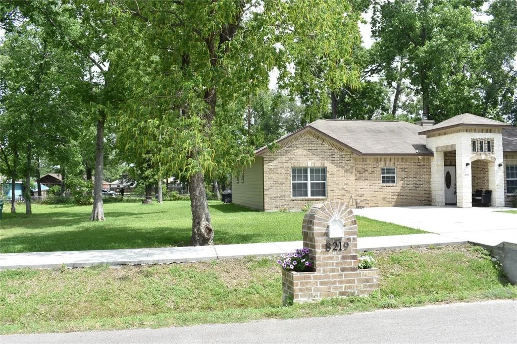 Photo of 8219 Caddo Road