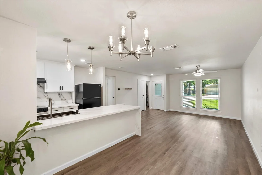 Photo of 7 Hasting Oak Court