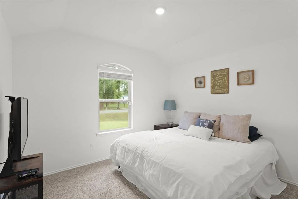Photo of 1010 Republic Road