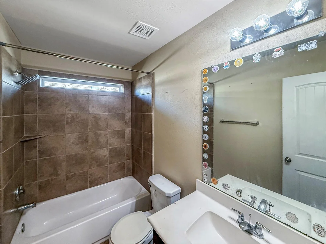 Photo of 1610 Mason Knights Drive