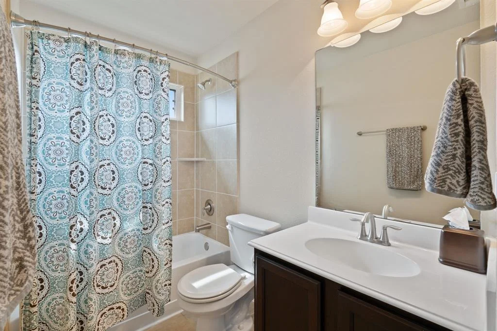 Photo of 1729 Park Oak Drive