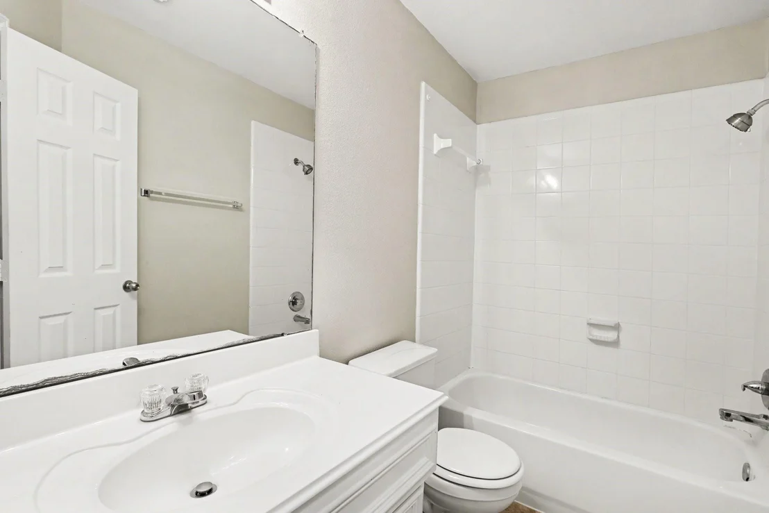 Photo of 2423 Colonial Springs Lane