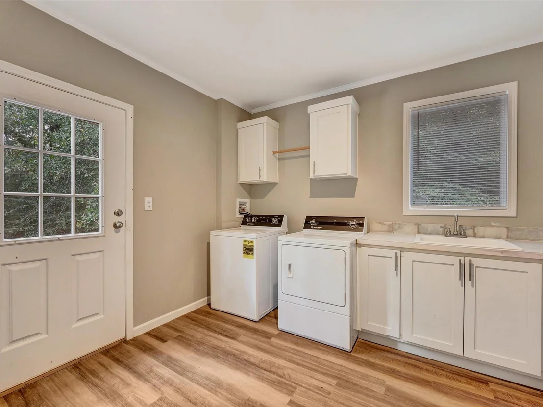 Photo of 1817 County Road 392