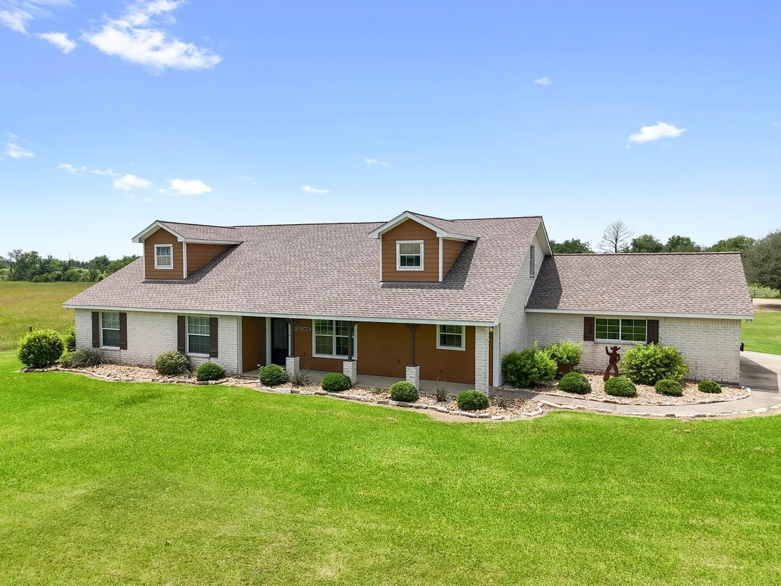 Photo of 14624 Dove Lane