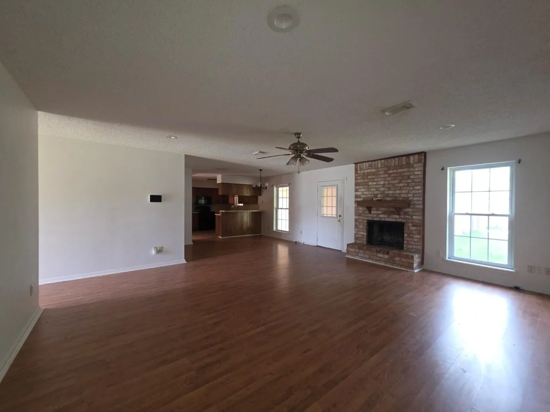 Photo of 2218 Hamman Road