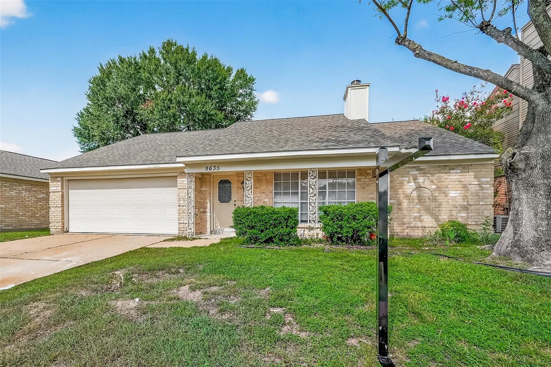 Photo of 9635 Dapple Lane