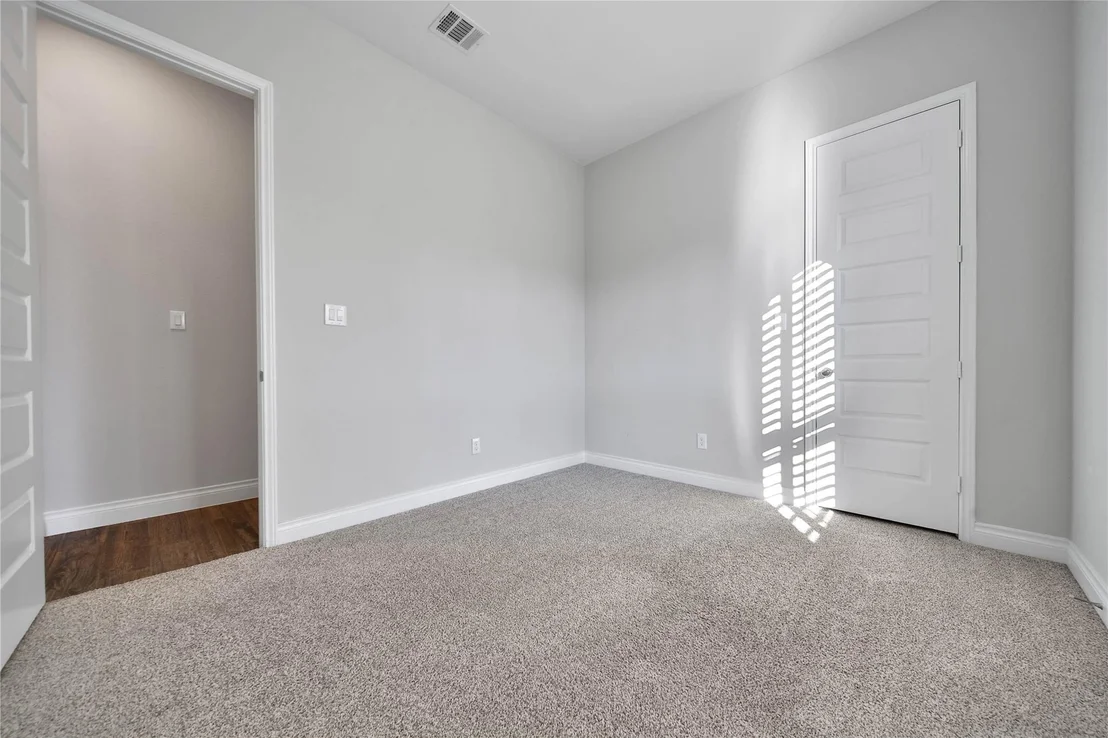 Photo of 28205 Woodland Bend Way