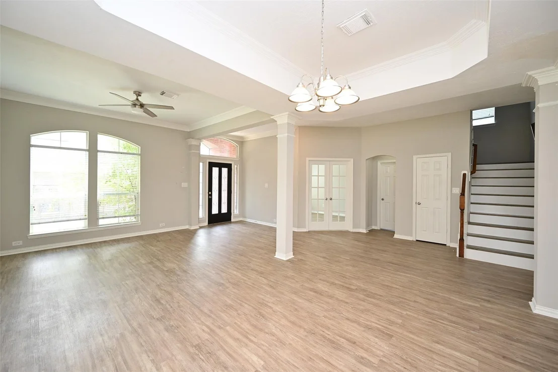 Photo of 1502 Beaconshire Road