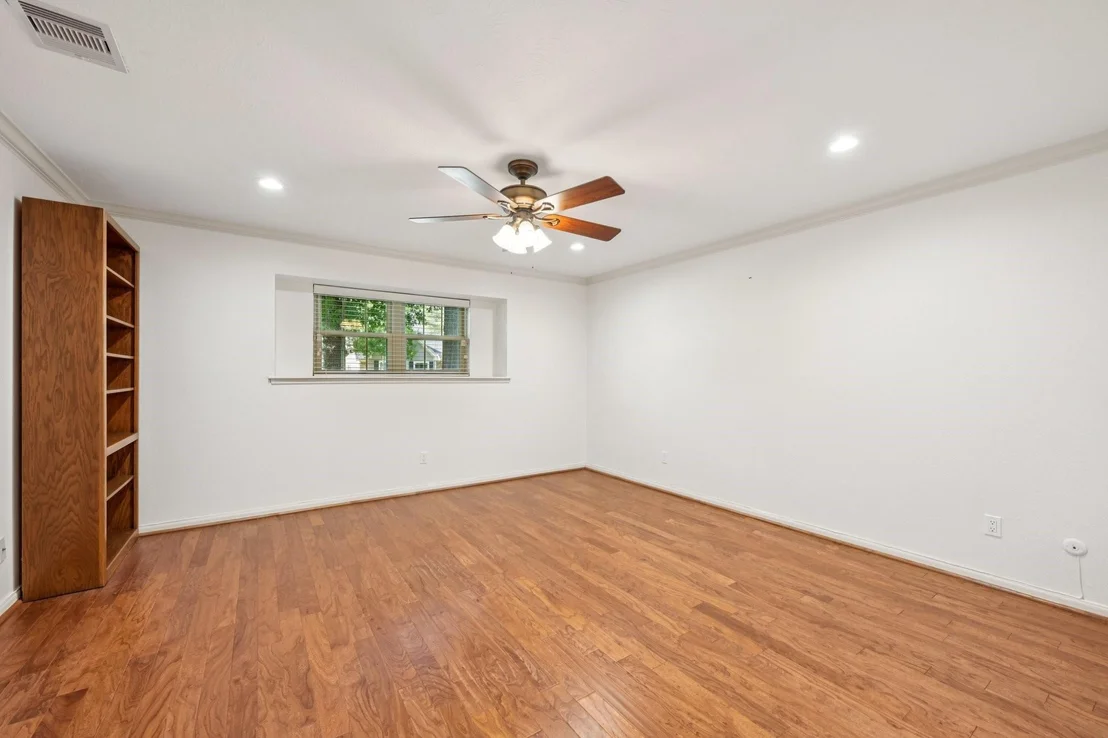 Photo of 11003 Overbrook Lane