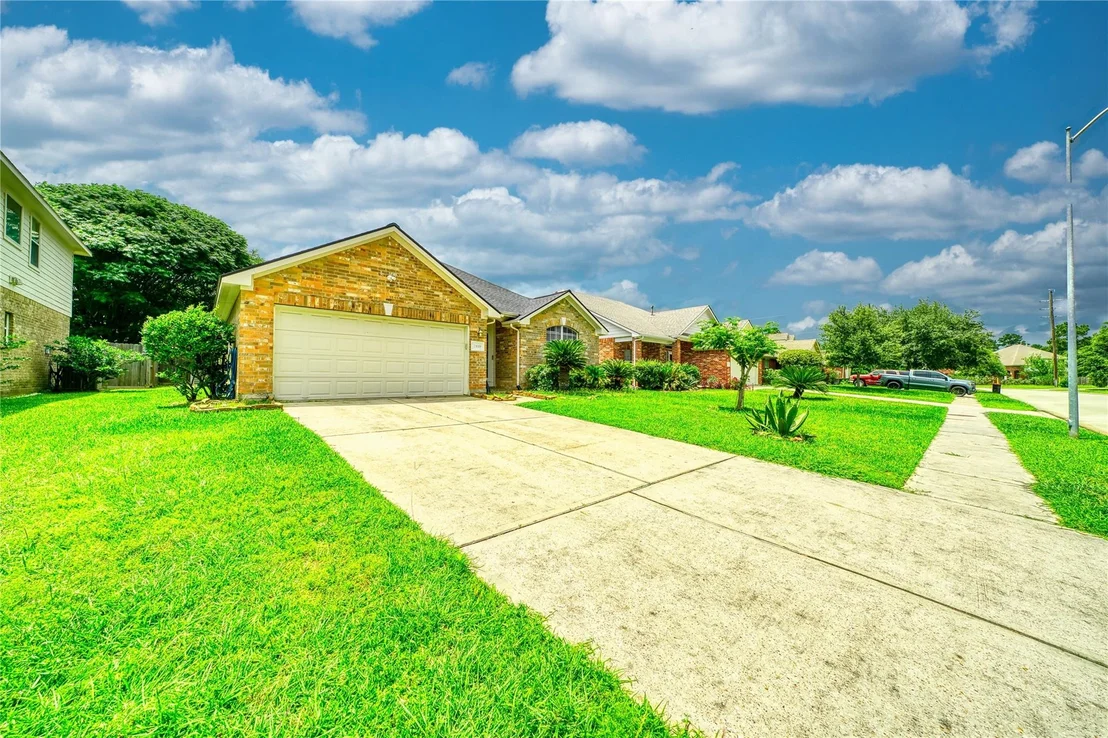 Photo of 23119 Sawmill Cross Lane
