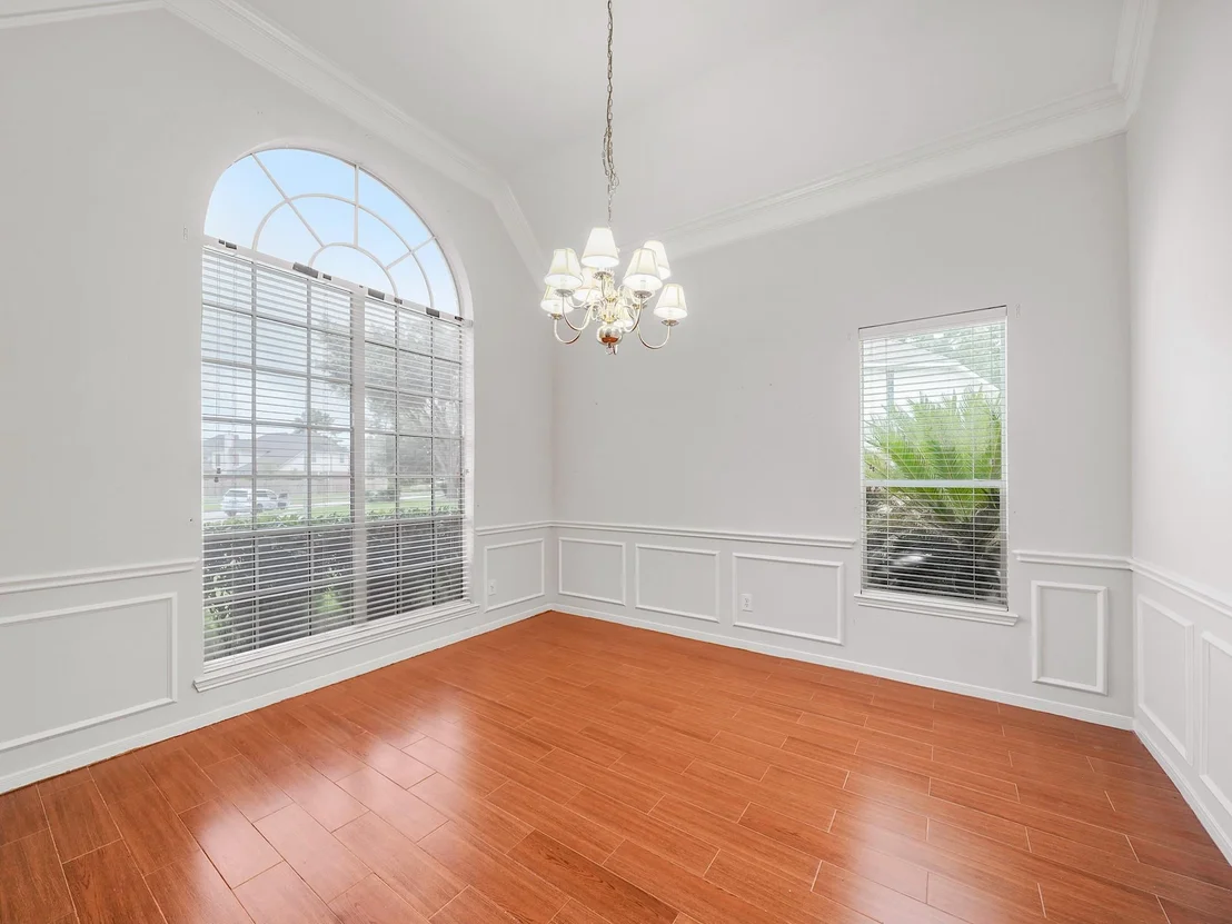 Photo of 23997 Dorrington Estates Lane