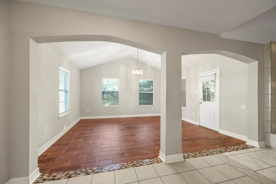Photo of 23826 Lestergate Drive