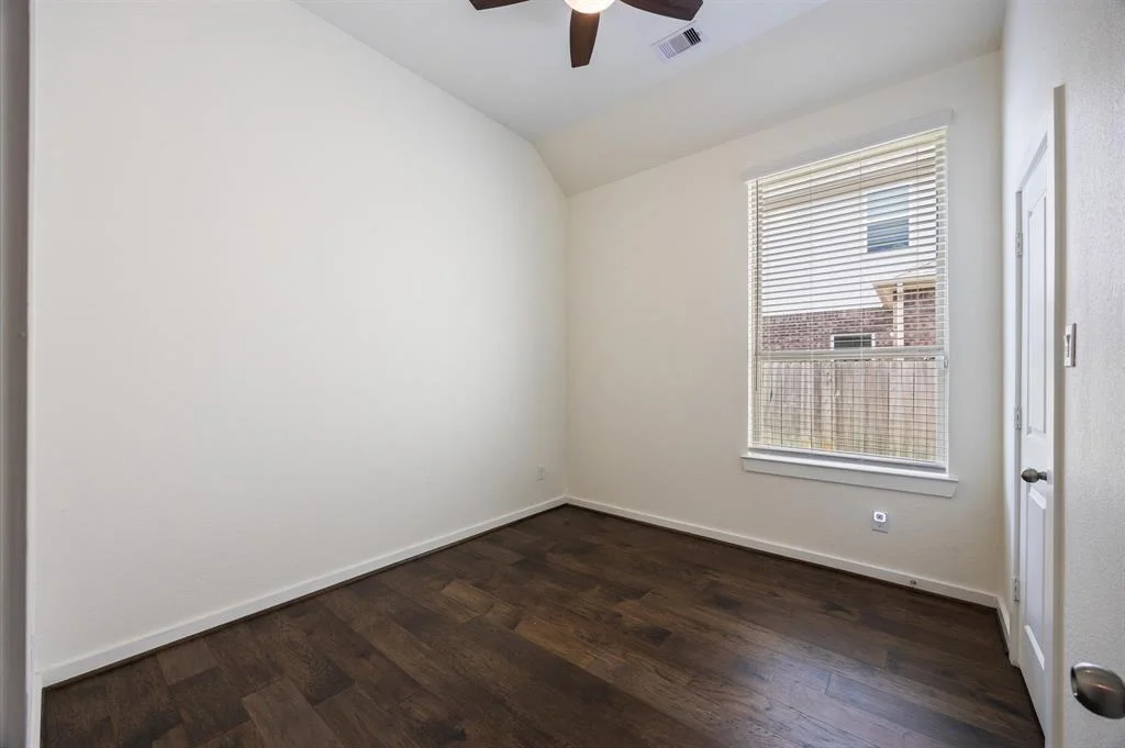 Photo of 20923 Bradley Gardens Drive