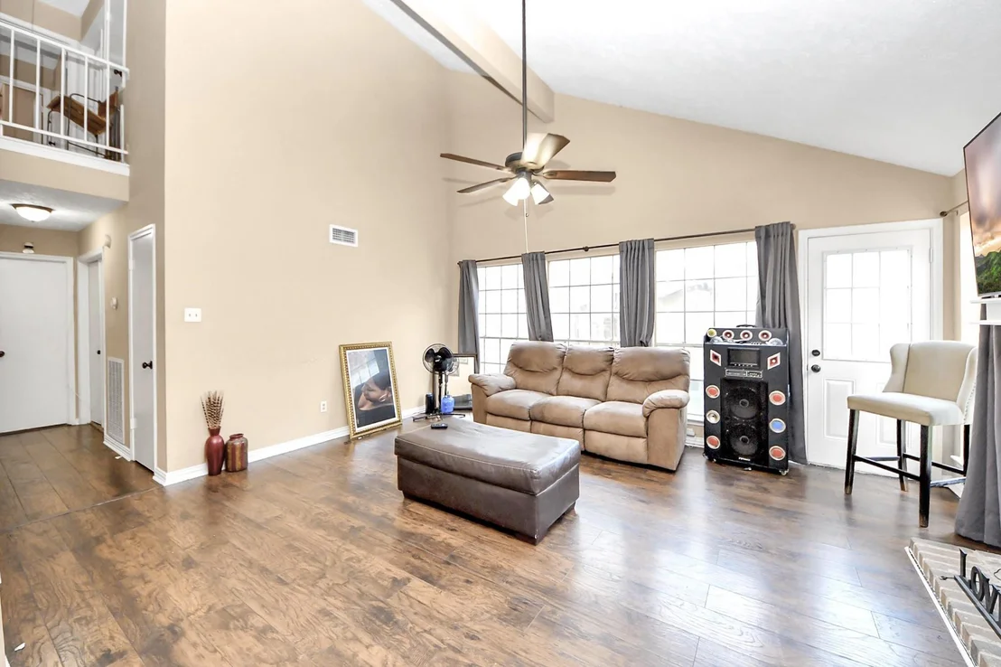Photo of 11842 Plumbrook Drive