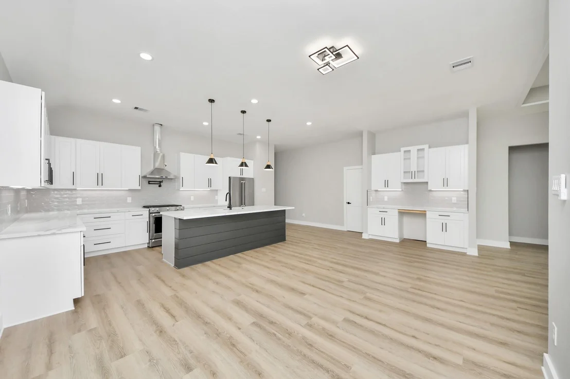Photo of 3304 Bond Street