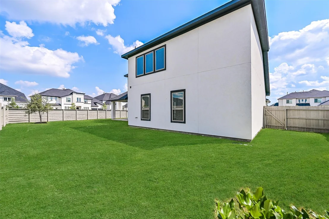 Photo of 4902 Grapevine Lane