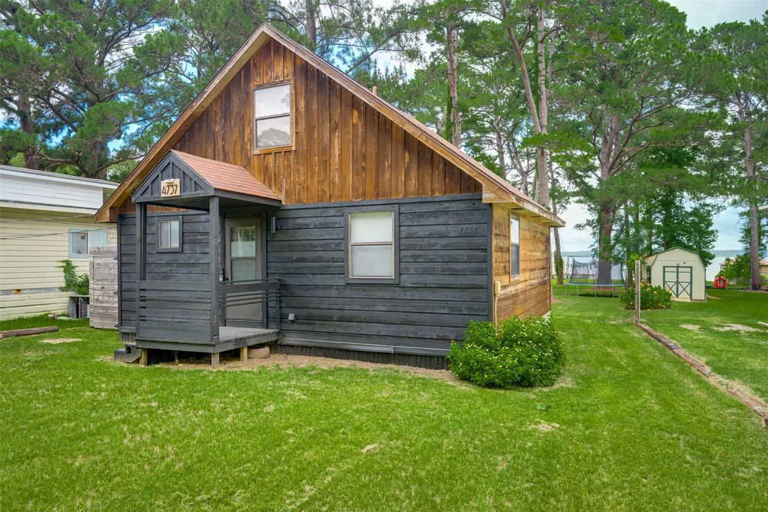 Photo of 4737 Sunrise Drive