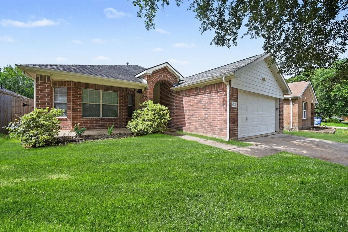 Photo of 2414 Halstead Drive