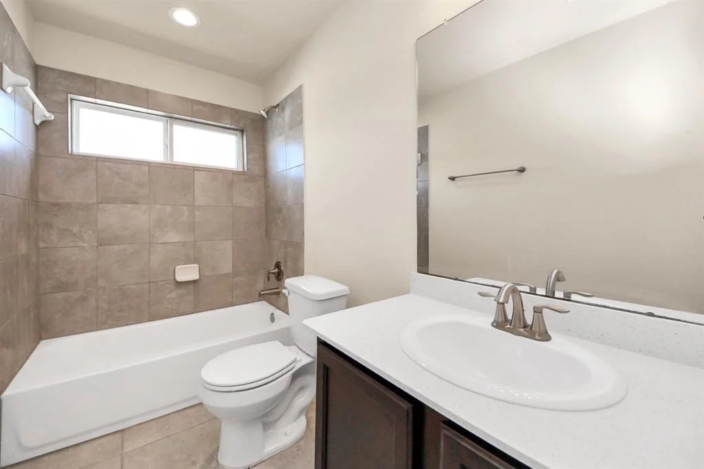 Photo of 115 San Jacinto Drive