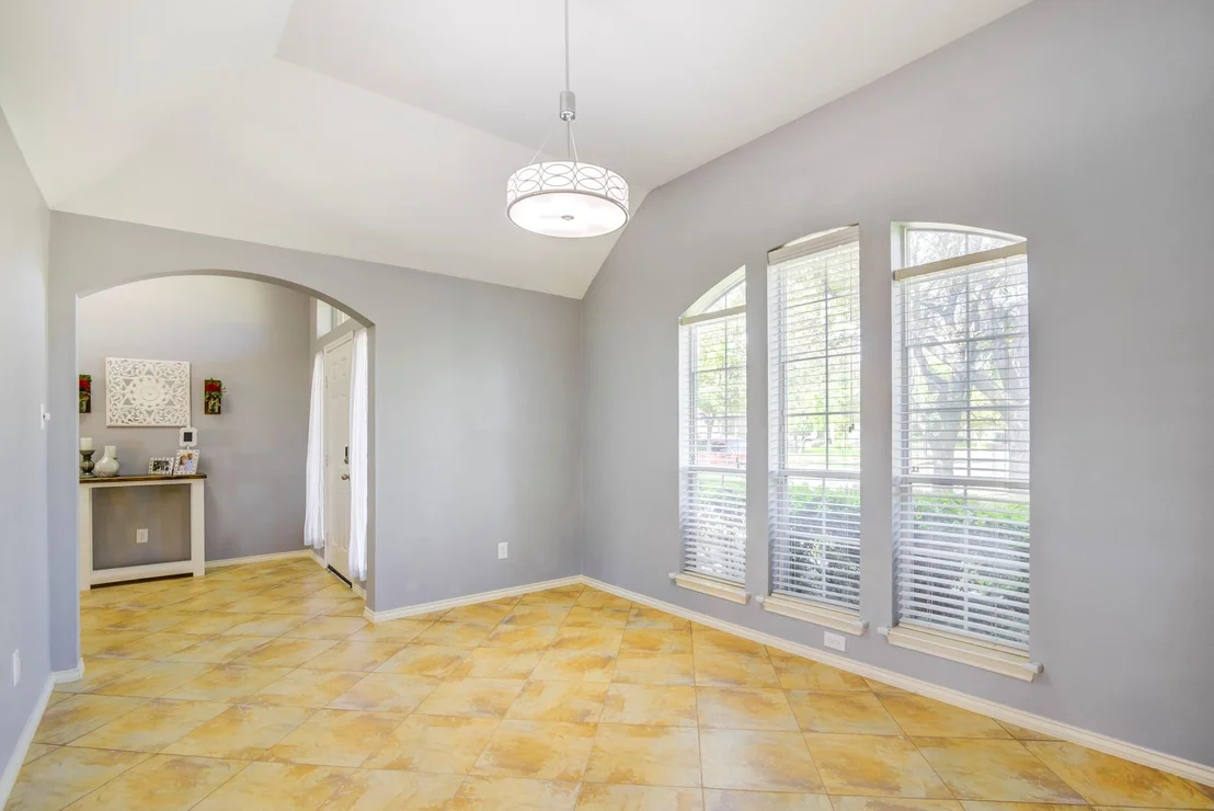 Photo of 501 Reddingwood Lane