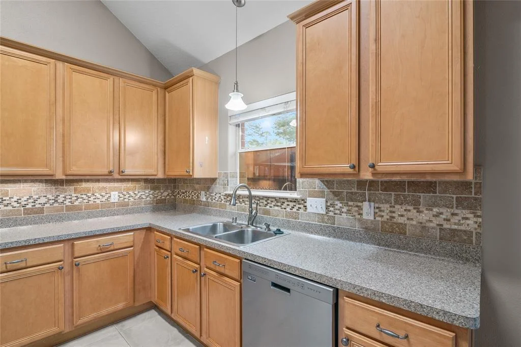 Photo of 906 Mcdaniel Drive