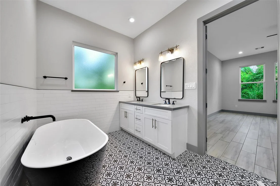 Photo of 25218 Melanie Pointe