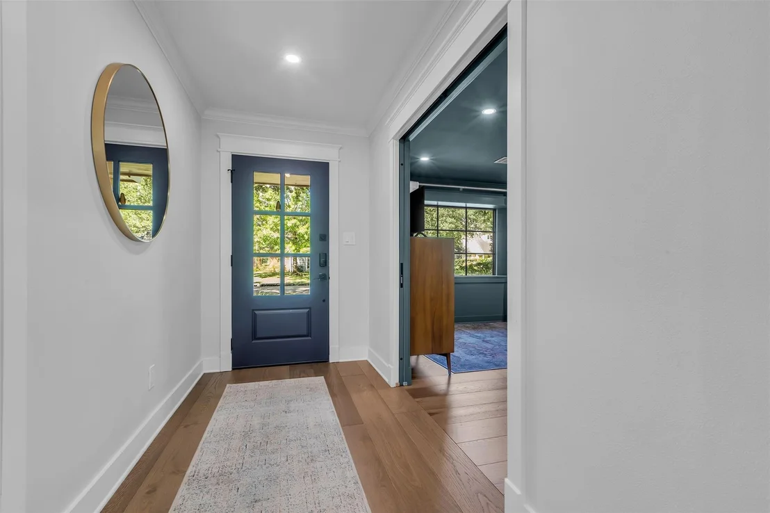 Photo of 606 Hallie Drive