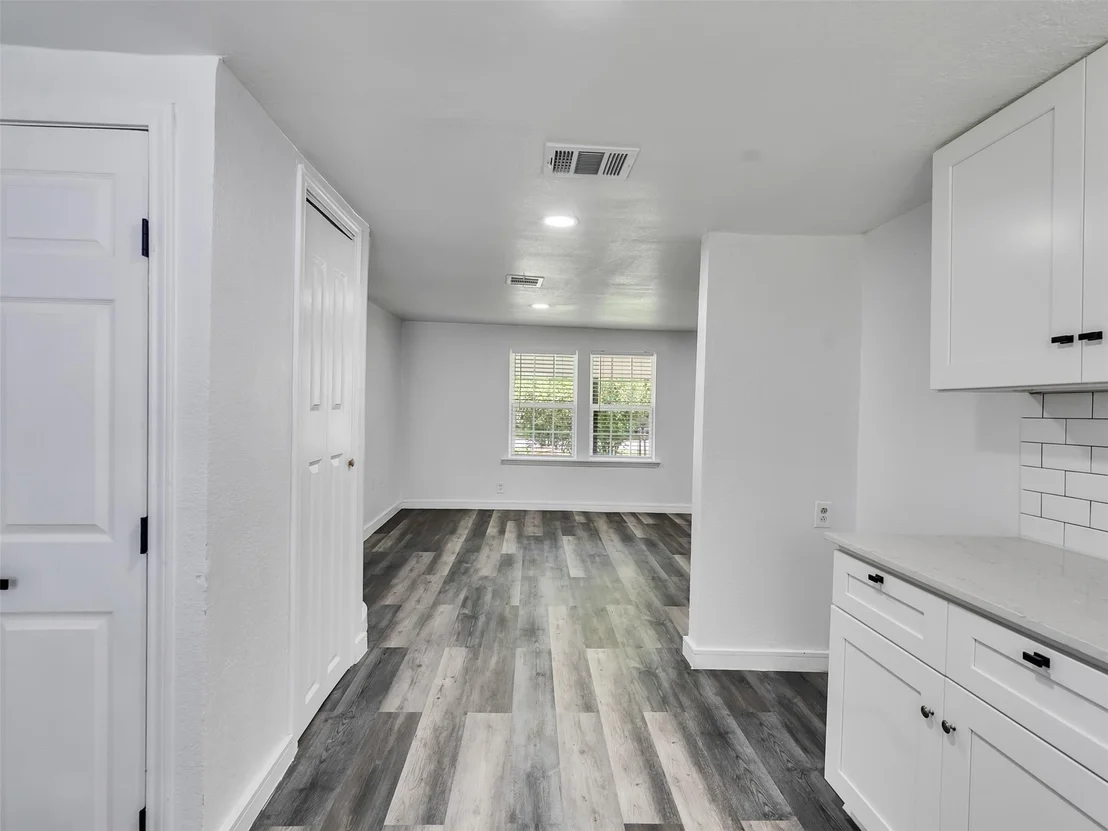Photo of 7812 Cora Street