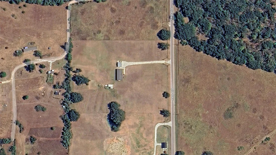 Photo of 8938 Old Highway Road
